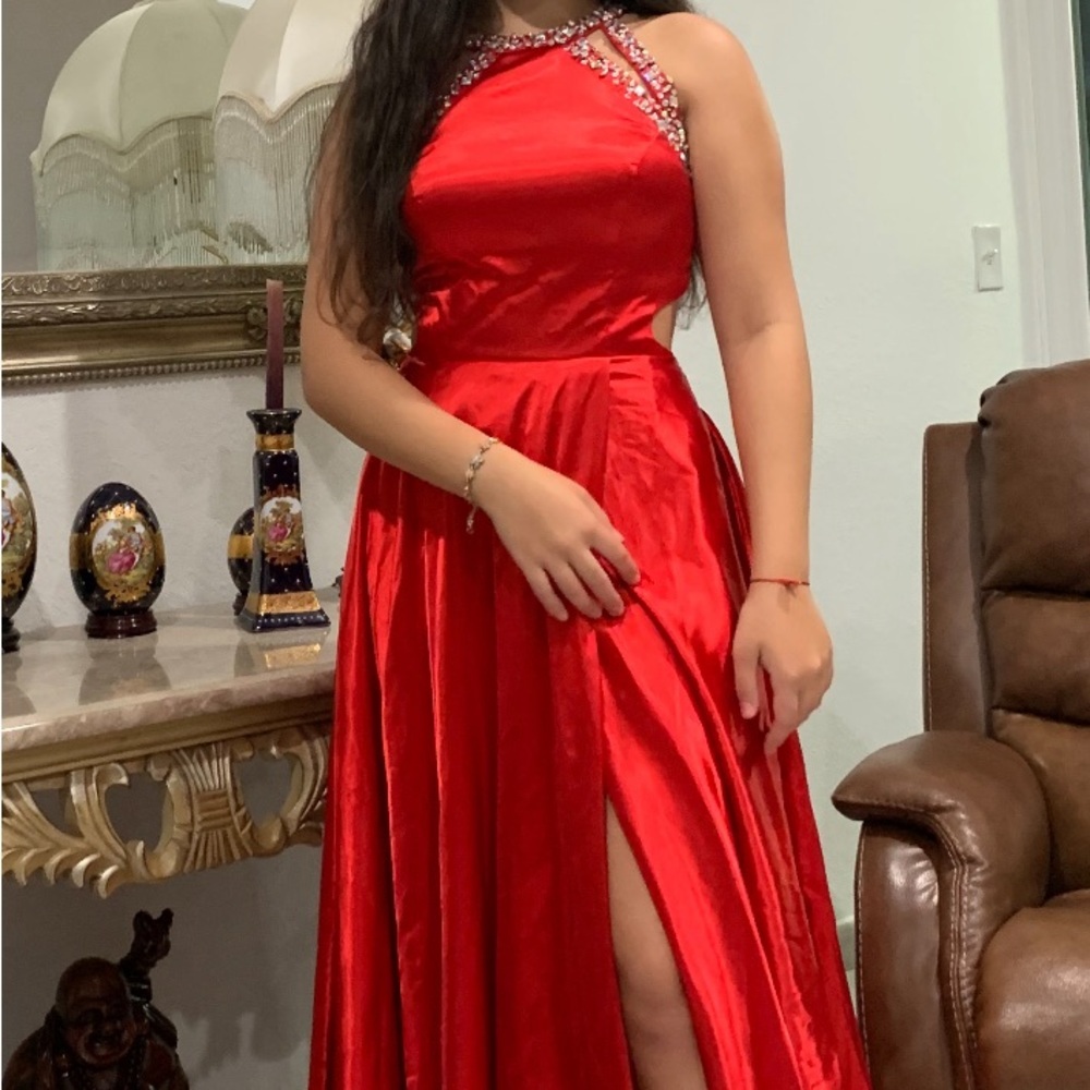 Red Sleeveless V-Neck Maxi Gown